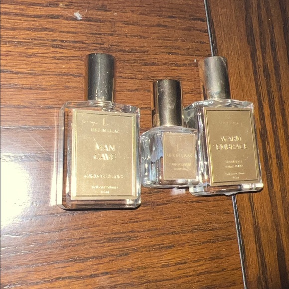 Life in Lilac 3 piece roller ball perfume - Picture 5 of 6